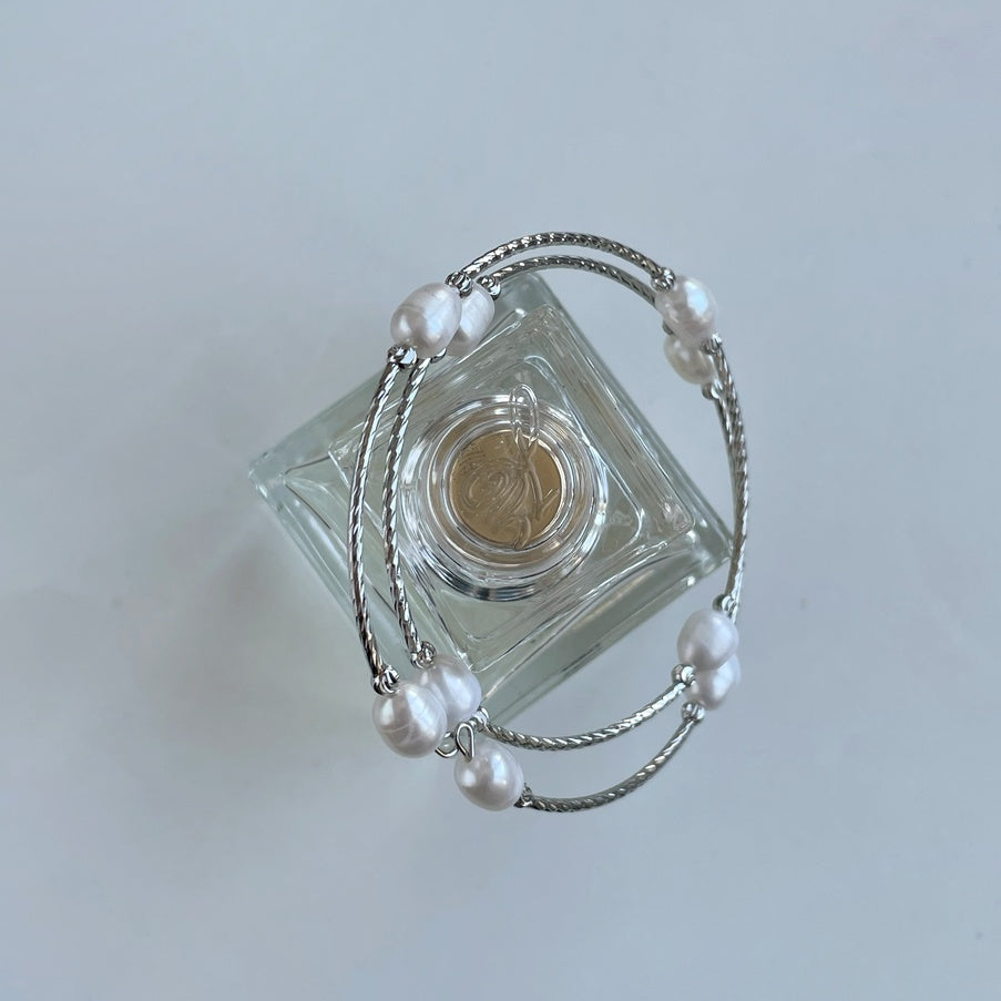 "Innocence" Silver Bangle bracelet