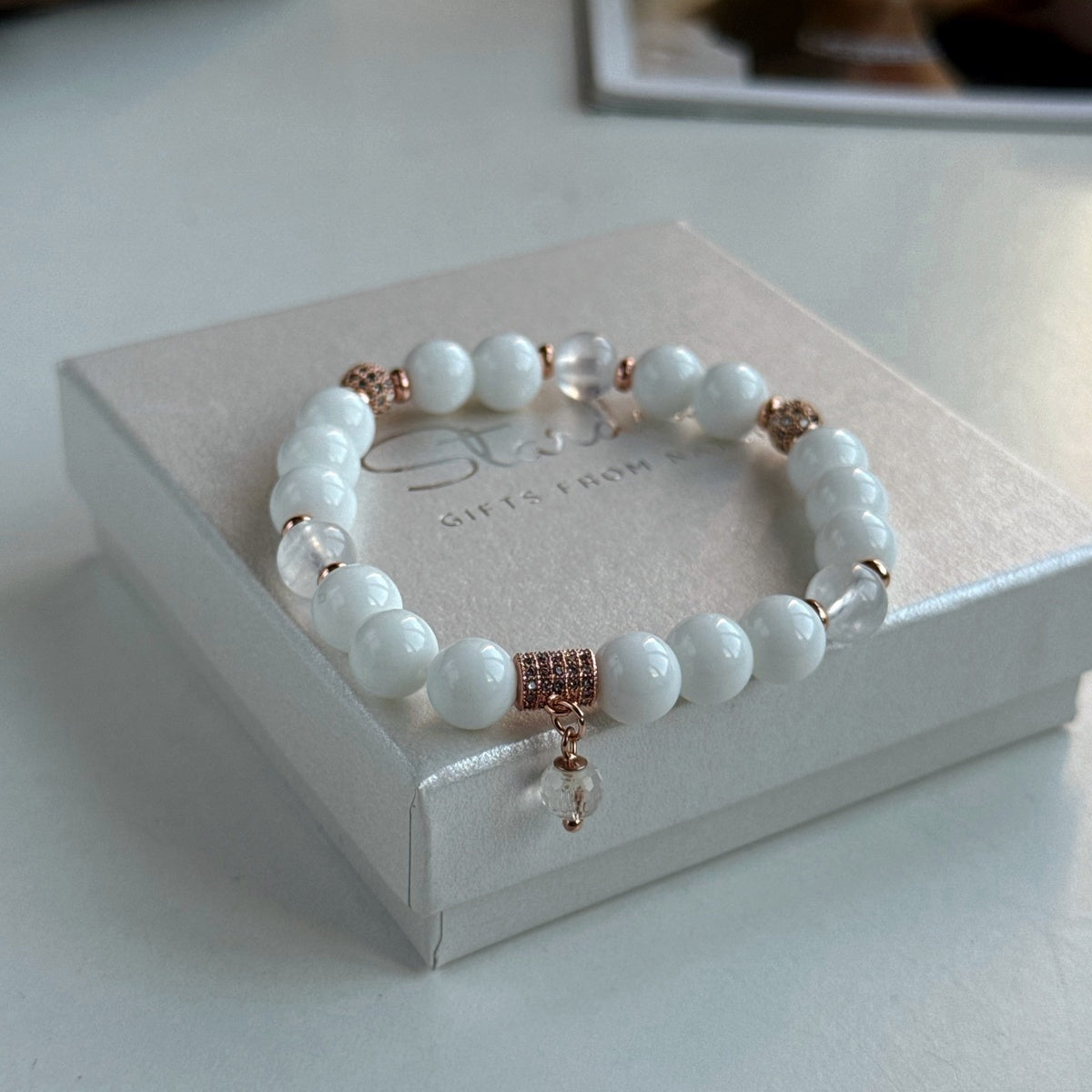 "Touch of luxury" White Agate bracelet with Aqua Aura Quartz