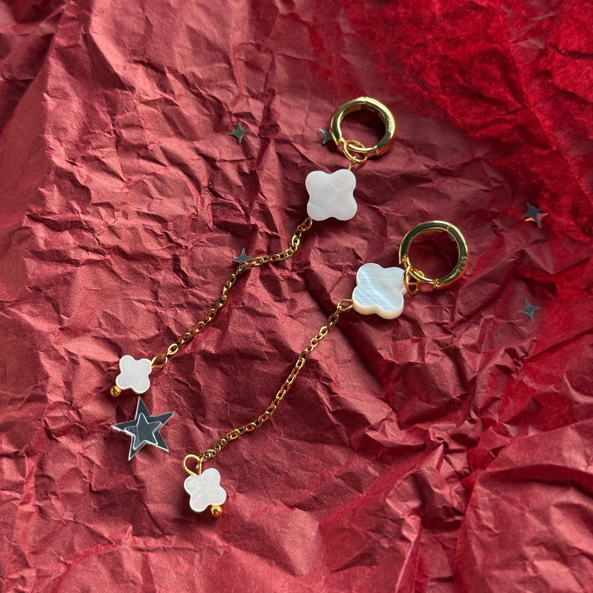Éclat de Nacre | Handmade Mother of Pearl Clover Earrings