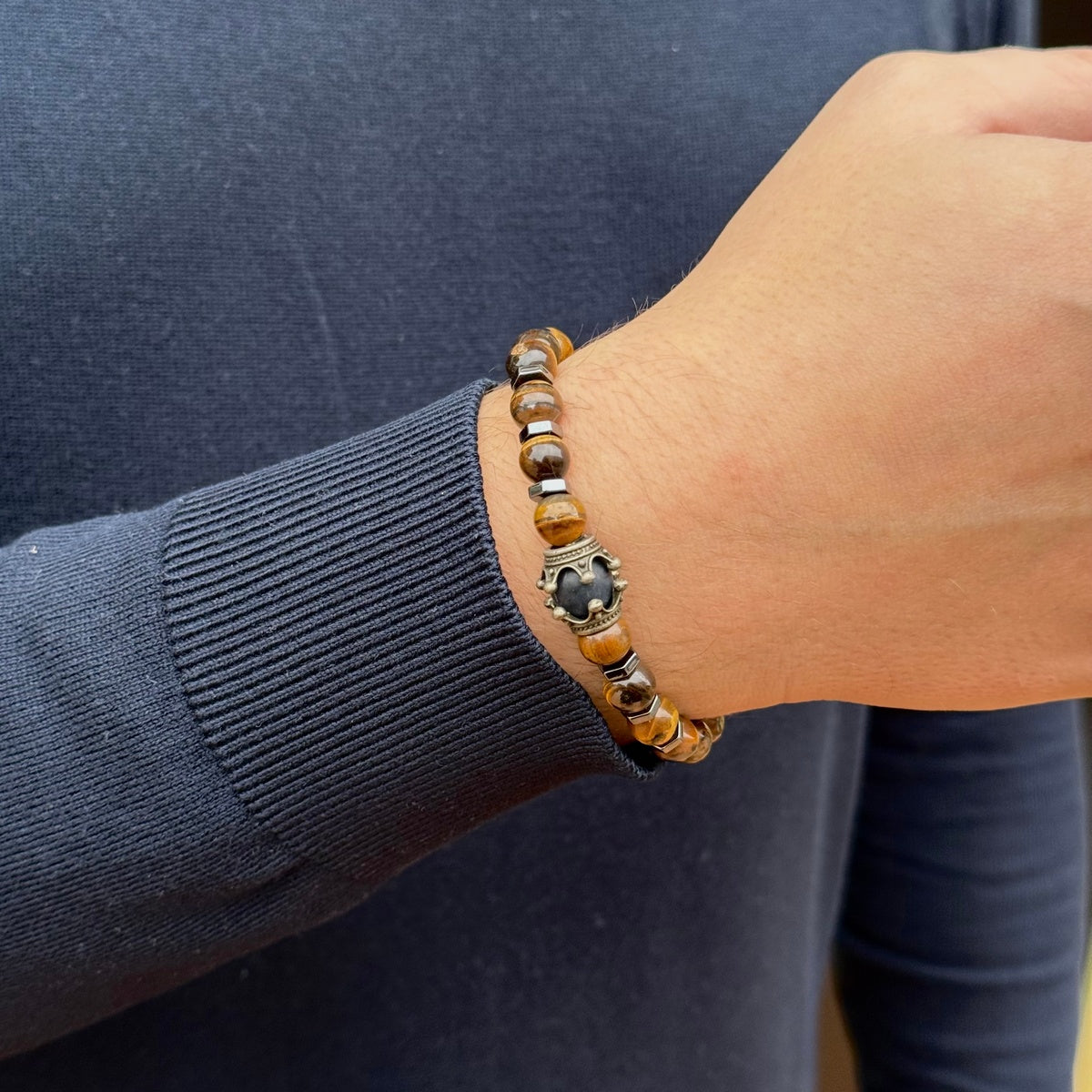 MAJESTY | Men’s Tiger Eye & Black Onyx Bracelet