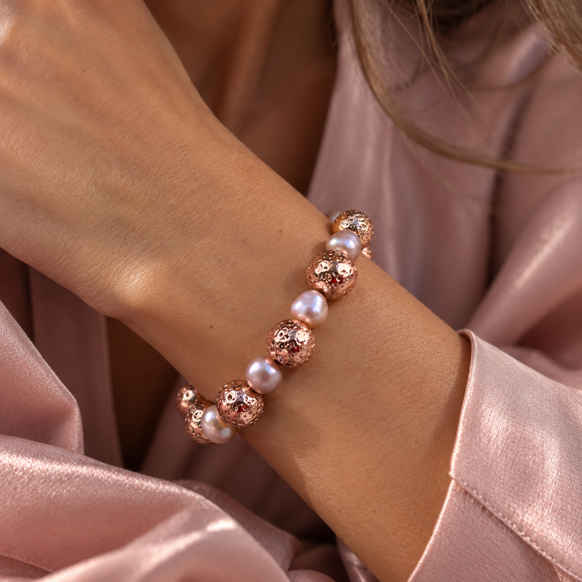 Natural Lavender & Pink Freshwater Pearl Bracelet | Rose Gold Lava Stone