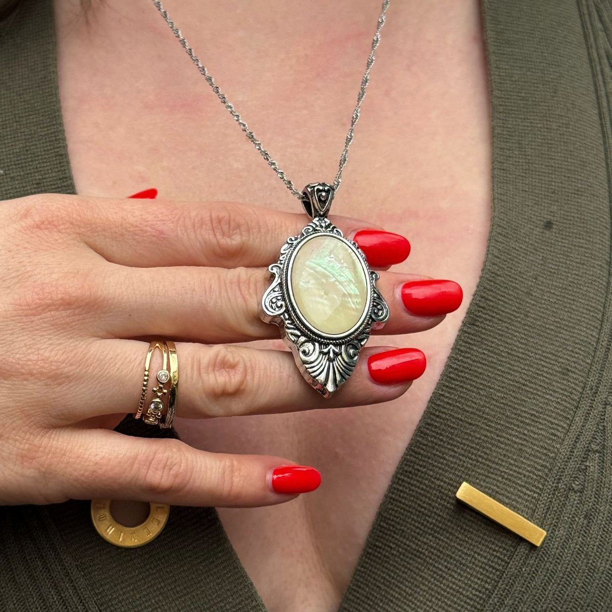 Vintage Floral Frame Gemstone Necklace | Natural Stone Pendant
