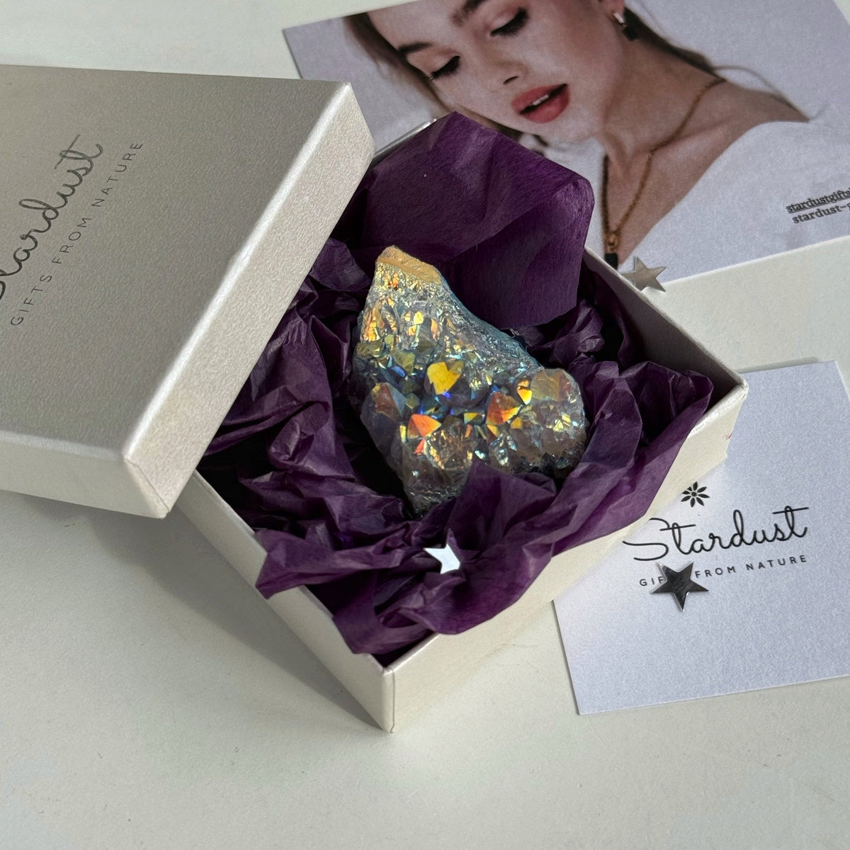 Premium Aura Amethyst Cluster 4–5cm – Titanium Coated Amethyst Crystal – Sparkling Healing Stone – Luxury Crystal Gift – Home Decor Gemstone