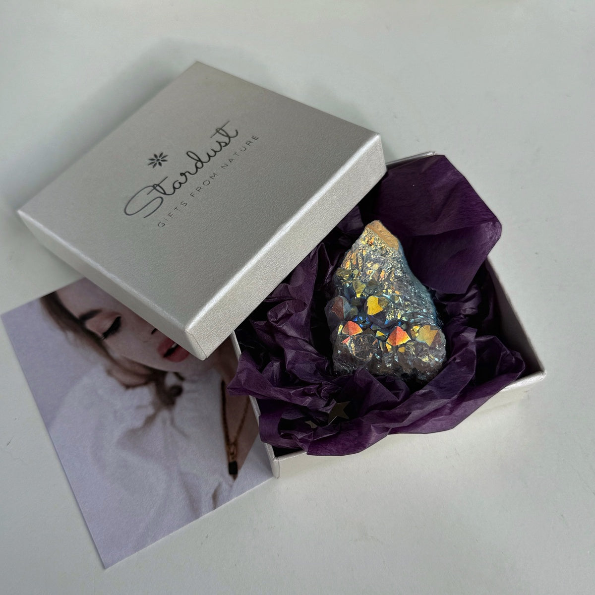 Premium Aura Amethyst Cluster 4–5cm – Titanium Coated Amethyst Crystal – Sparkling Healing Stone – Luxury Crystal Gift – Home Decor Gemstone