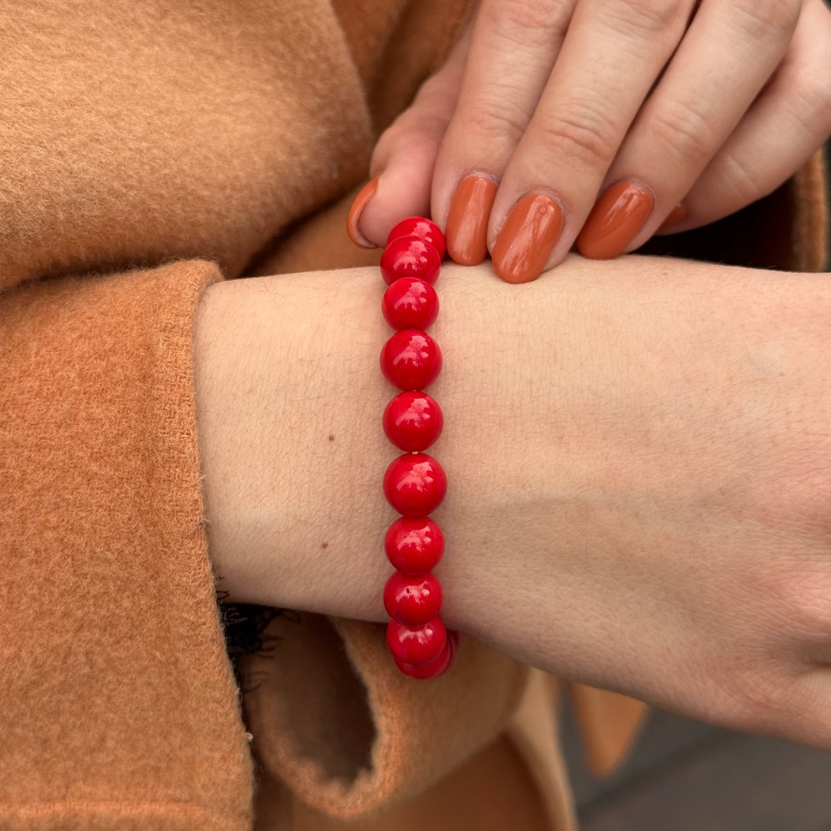 5a Red 8mm Smooth Round Coral Bracelet