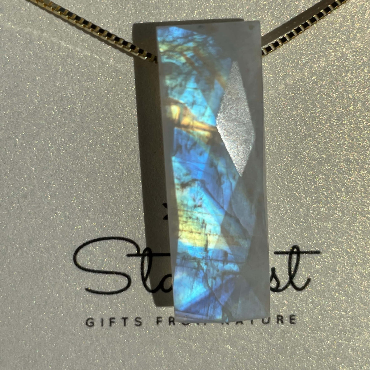 Rainbow Moonstone Bar Necklace 3cm | 18K Gold Plated