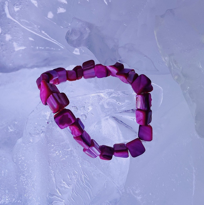 Natural Pink Mother of Pearl Bracelet | Romantic Shell Chip Jewelry
