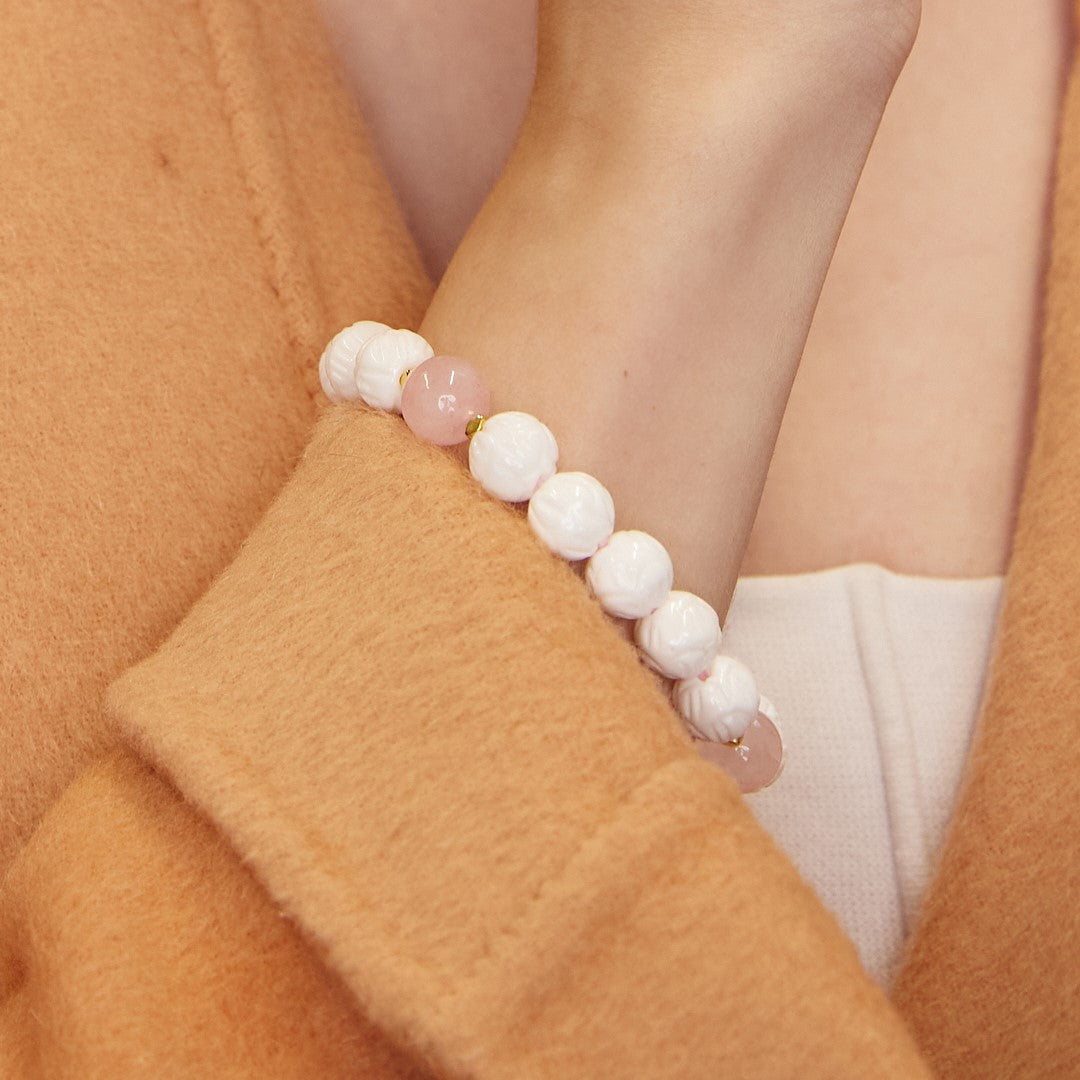 Natural White Tridacna Shell beaded bracelet