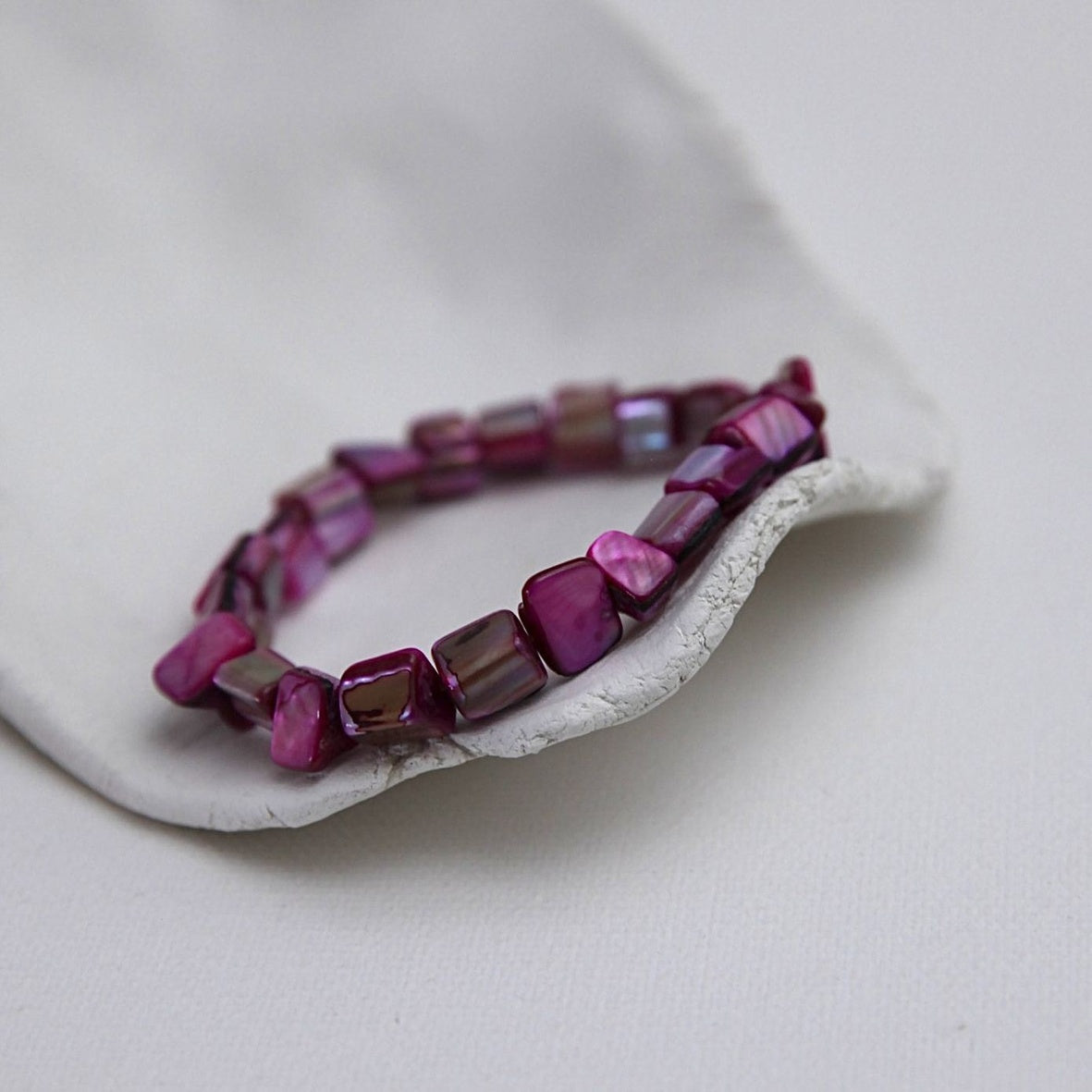 Natural Pink Mother of Pearl Bracelet | Romantic Shell Chip Jewelry