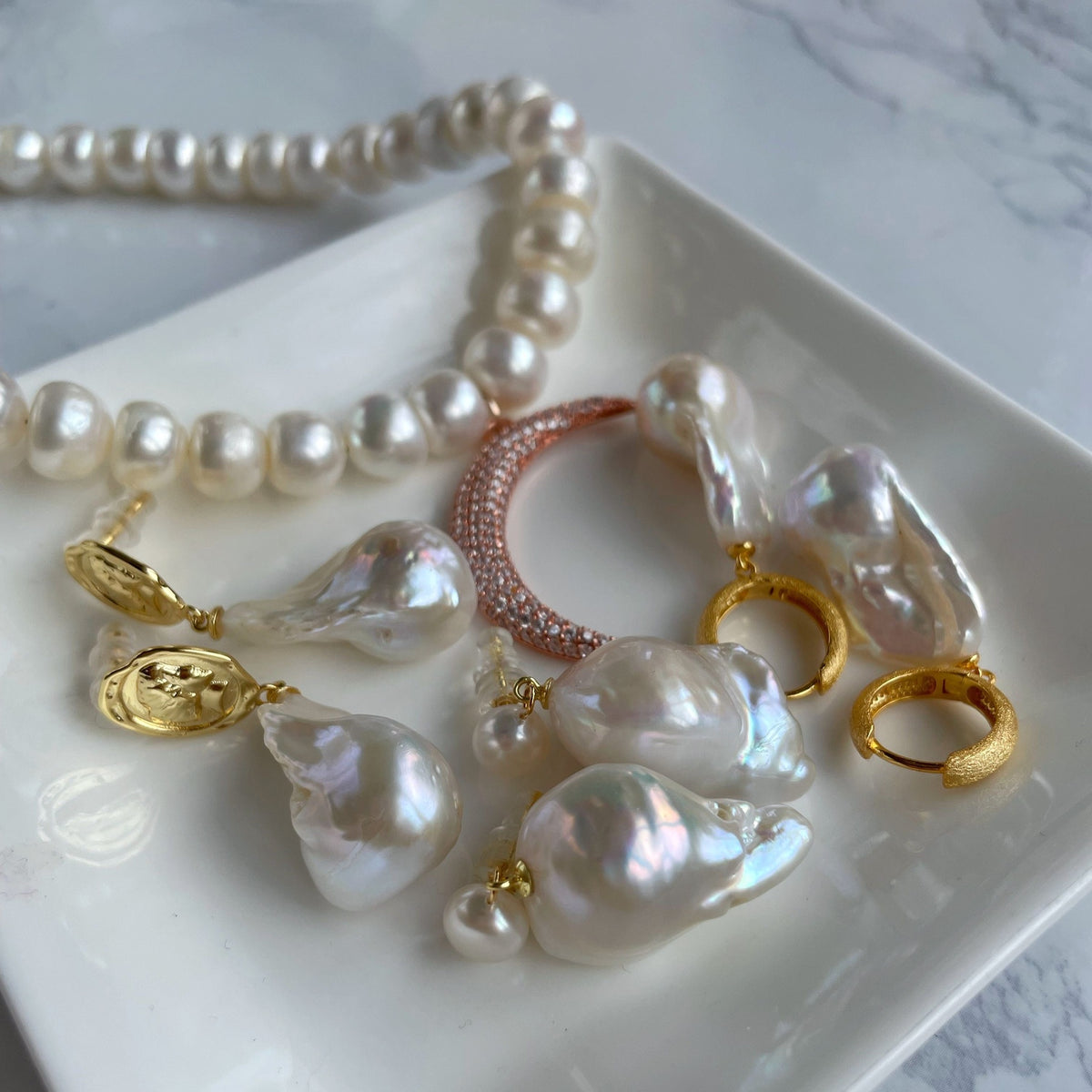 MOONLIGHT | Luxury Freshwater Pearl Necklace with 18K Rose Gold Moon
