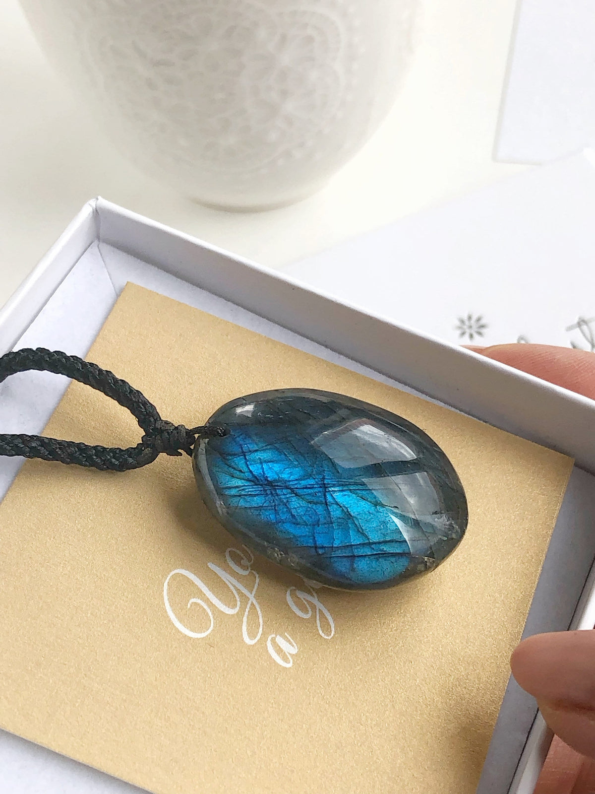 Labradorite pendant necklace