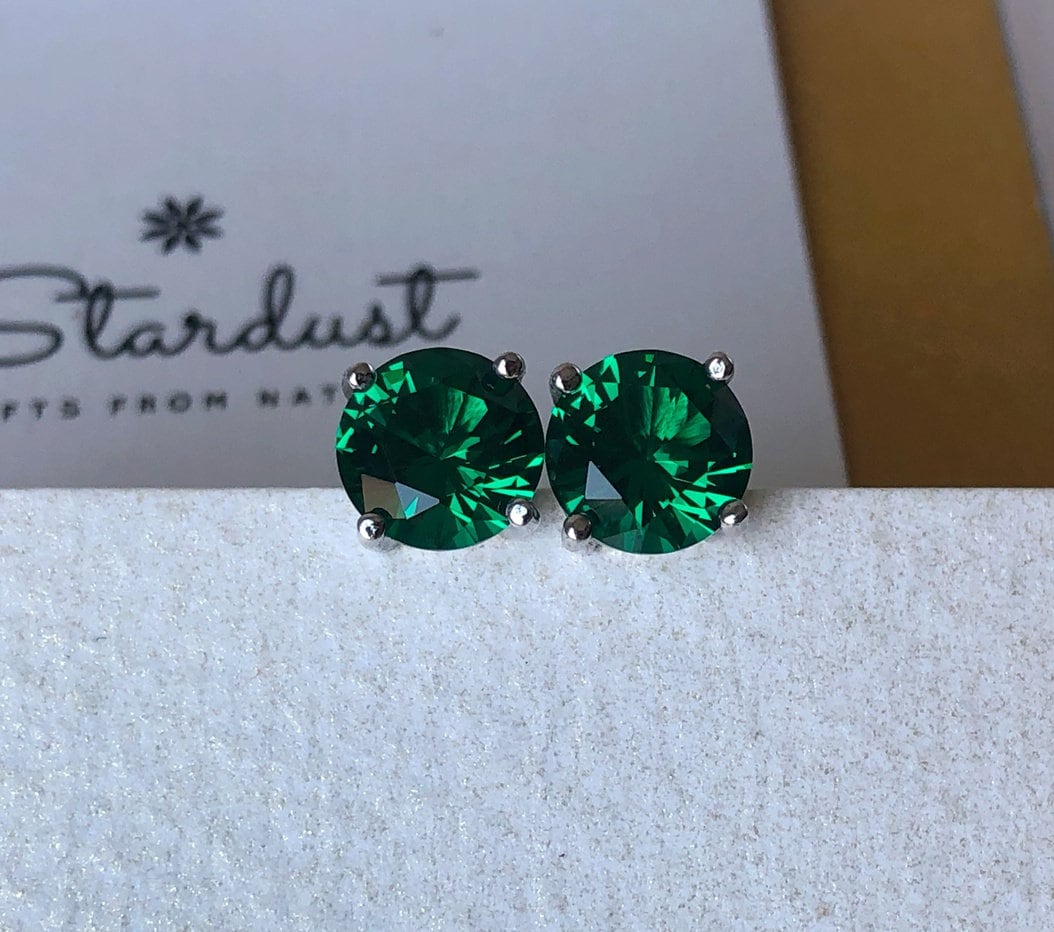 Emerald stud earrings