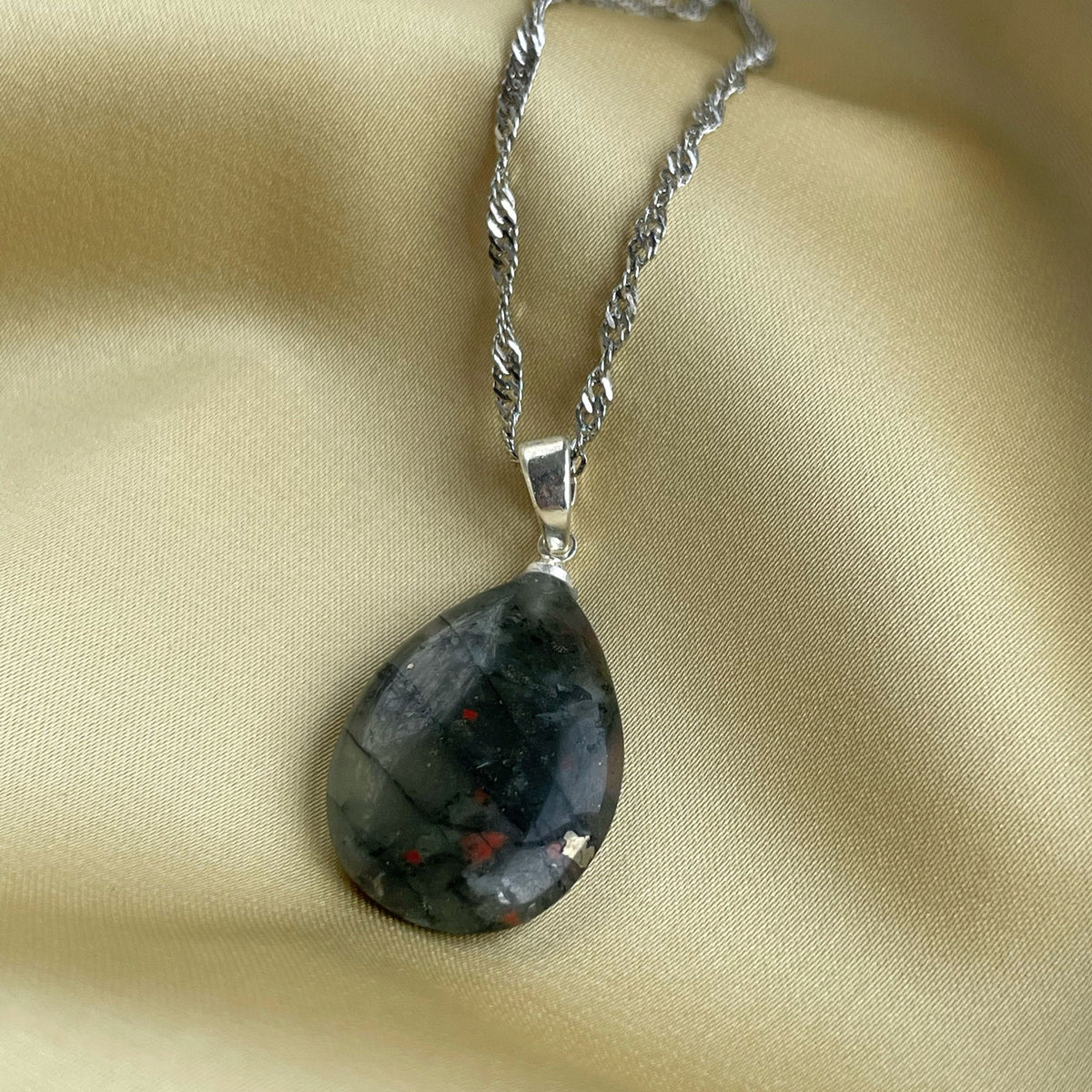 Red Green Bloodstone gemstone pendant necklace