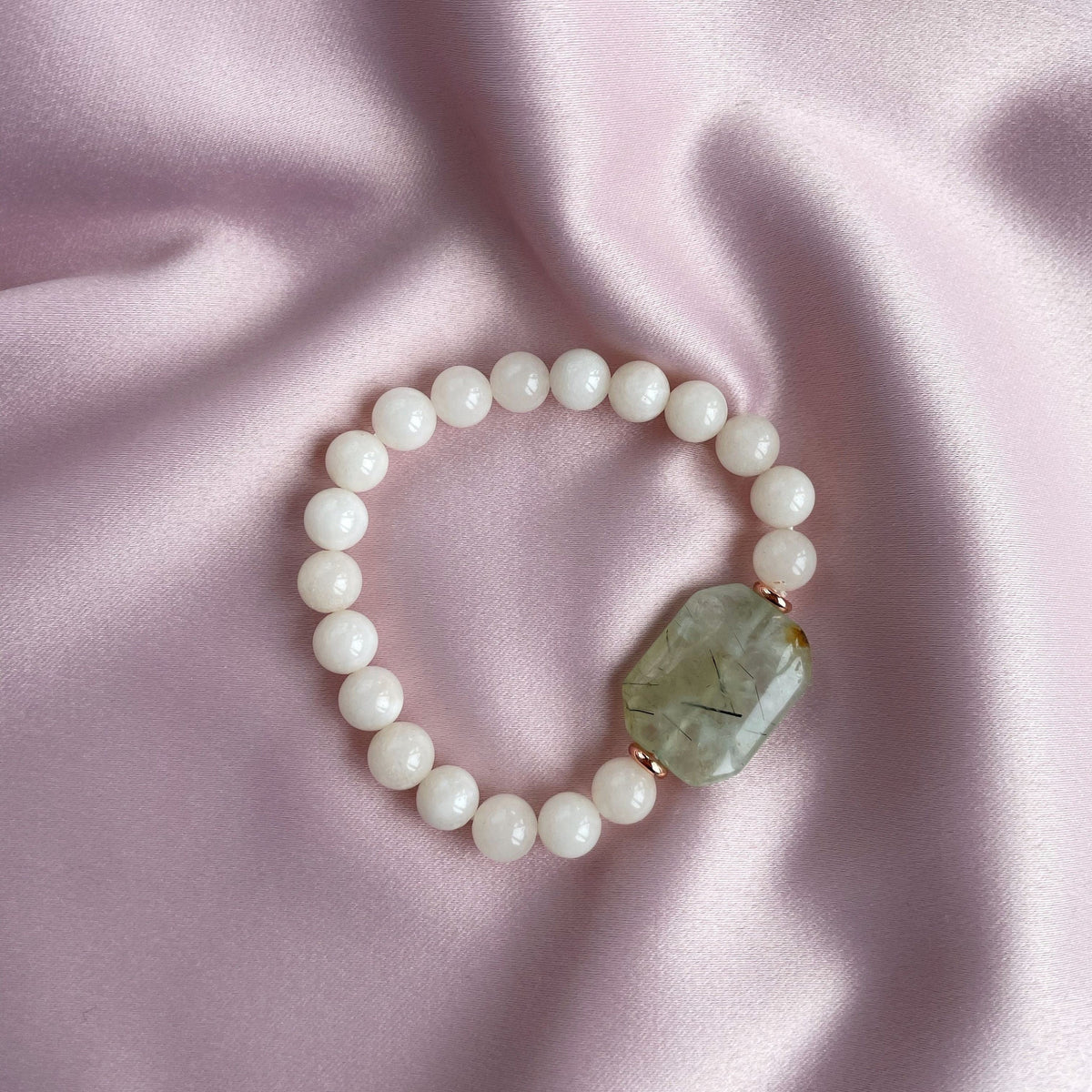 Boho Chic Prehnite bracelet with beige jade