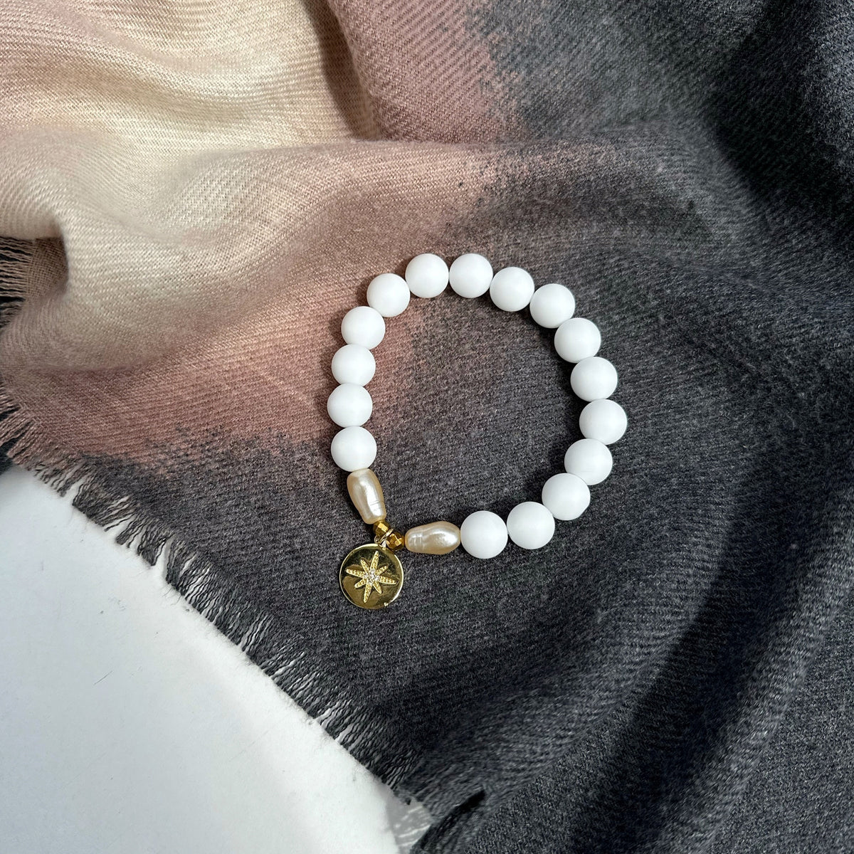 Luxury White Coral beaded bracelet with creamy pearls