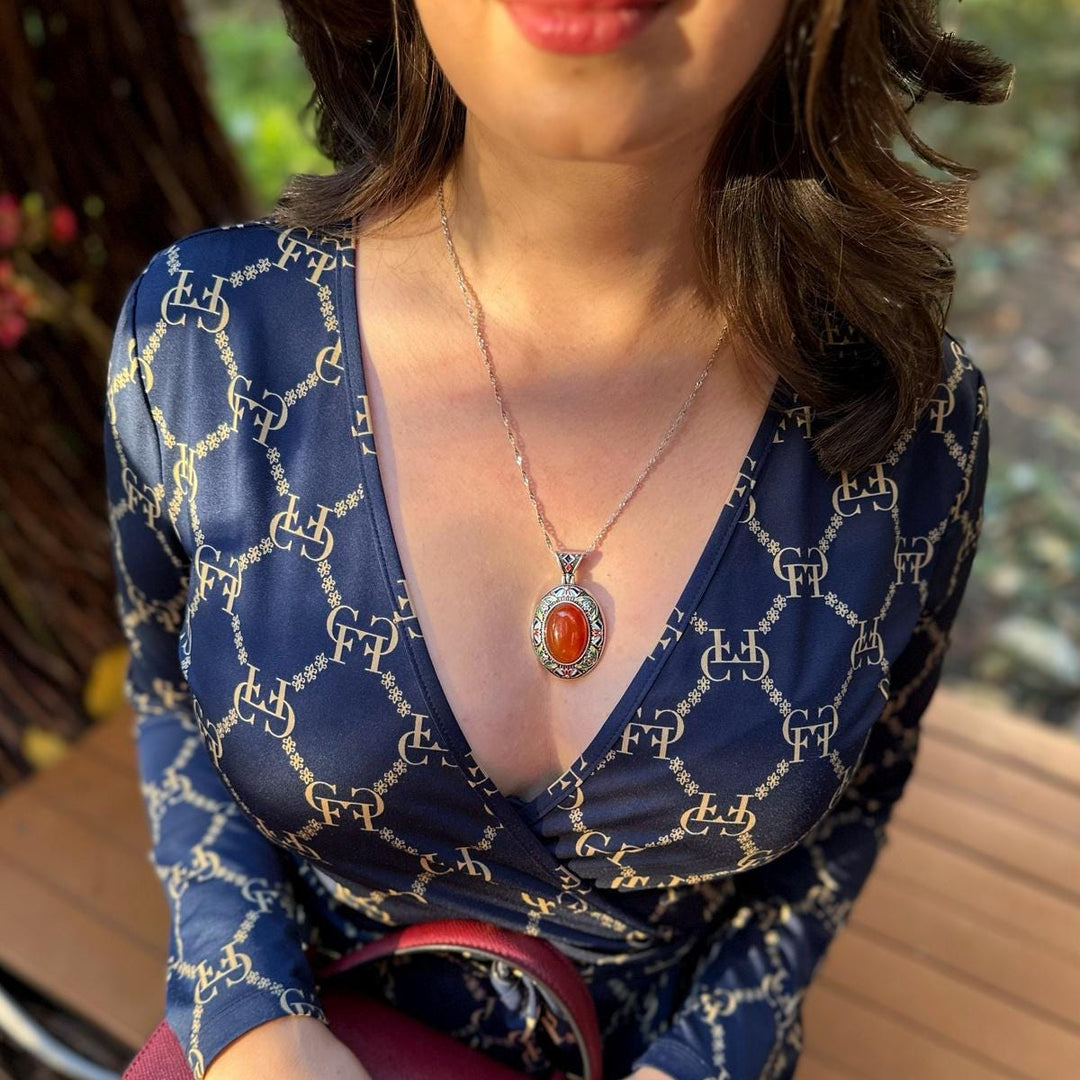 Vintage frame gemstone pendant
