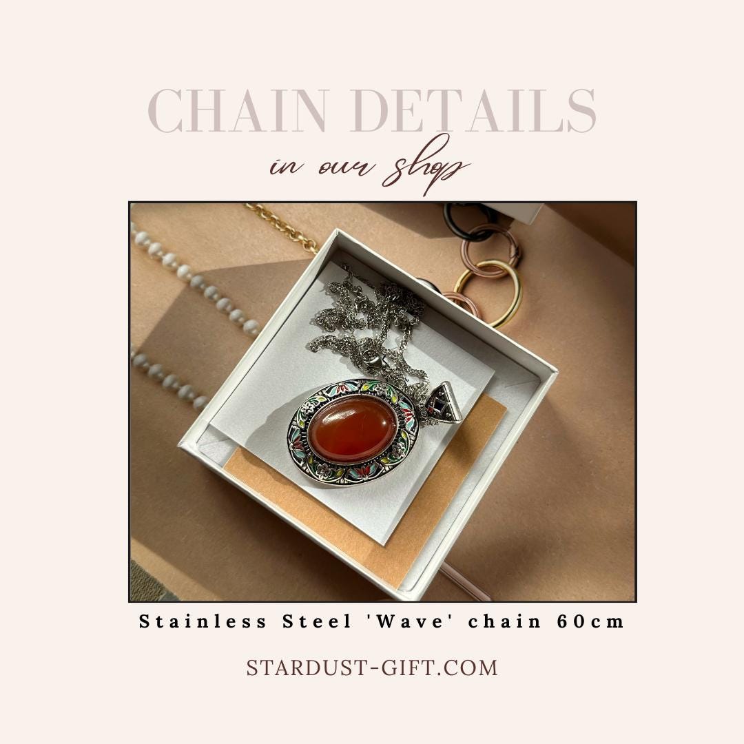 Vintage frame gemstone pendant