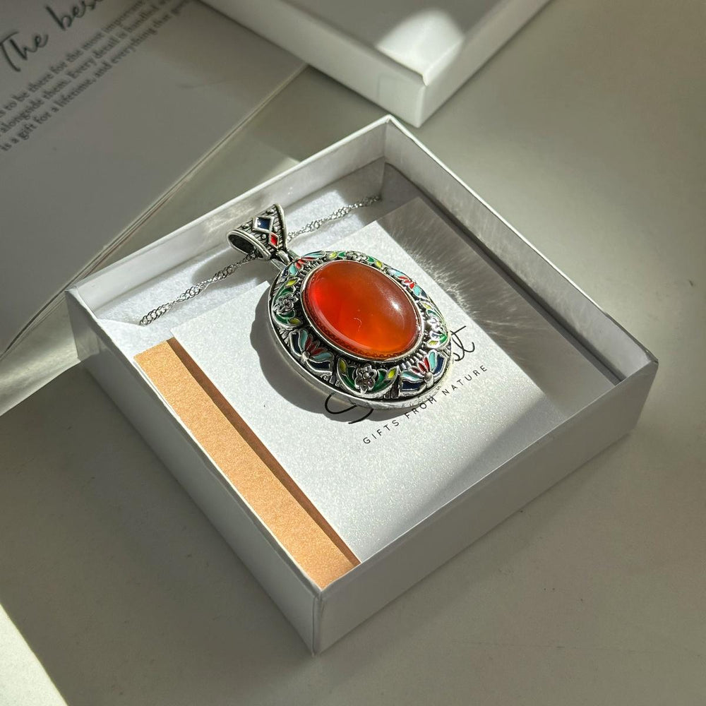 Vintage frame gemstone pendant
