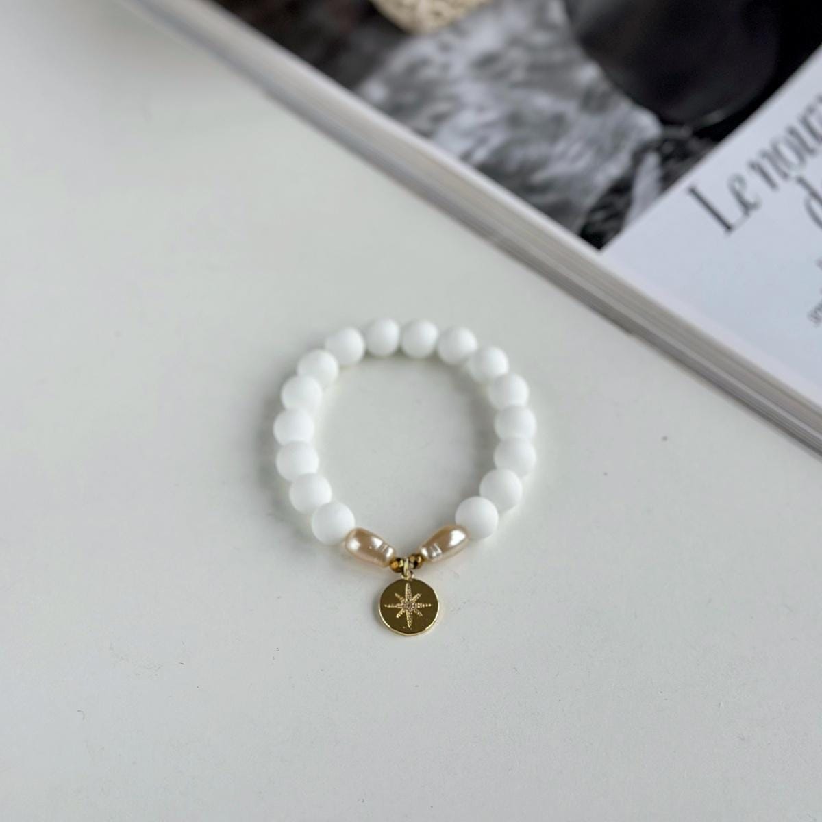 Luxury White Coral beaded bracelet with creamy pearls