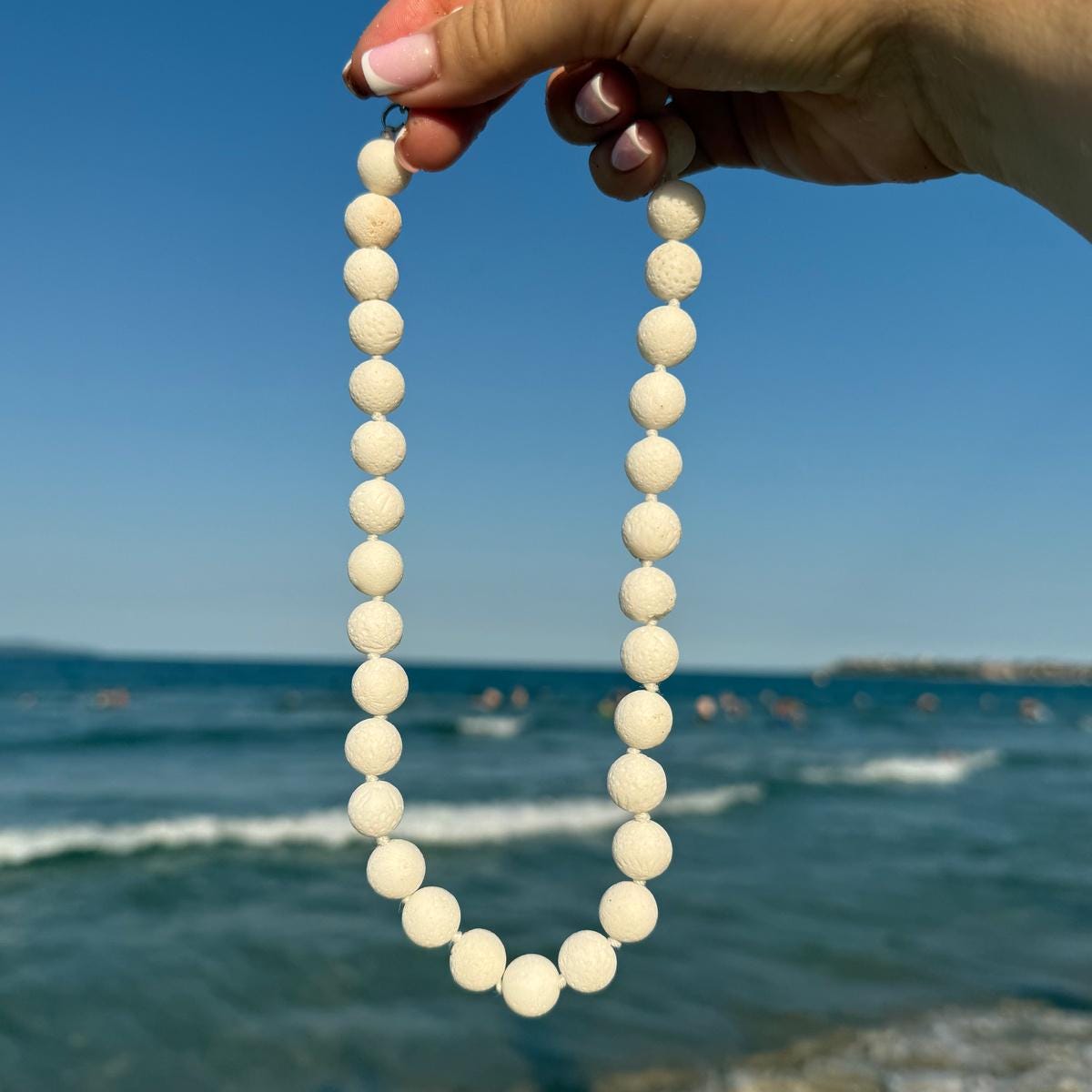 Elegant White Coral beaded necklace 50cm