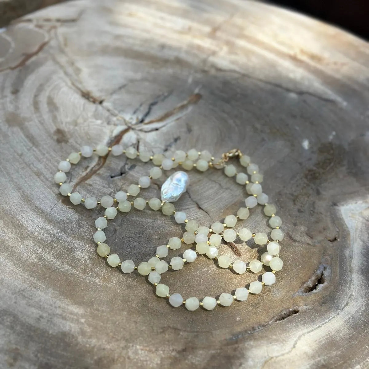 Long Yellow Agate Necklace with Baroque Pearl
