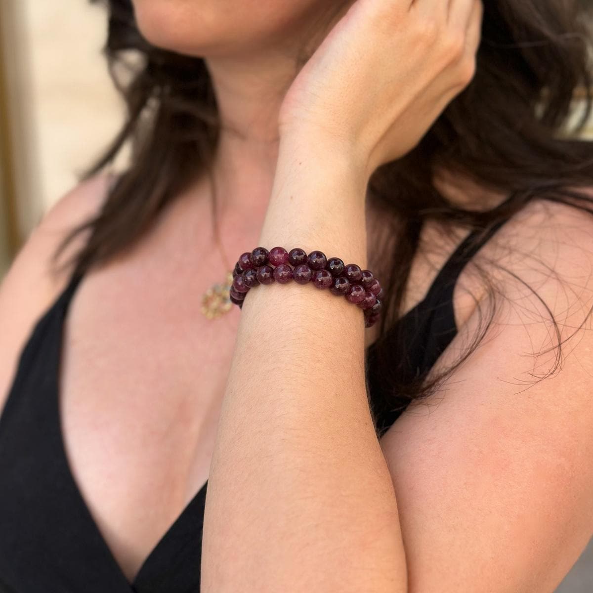Natural dark red Garnet bracelet 8mm