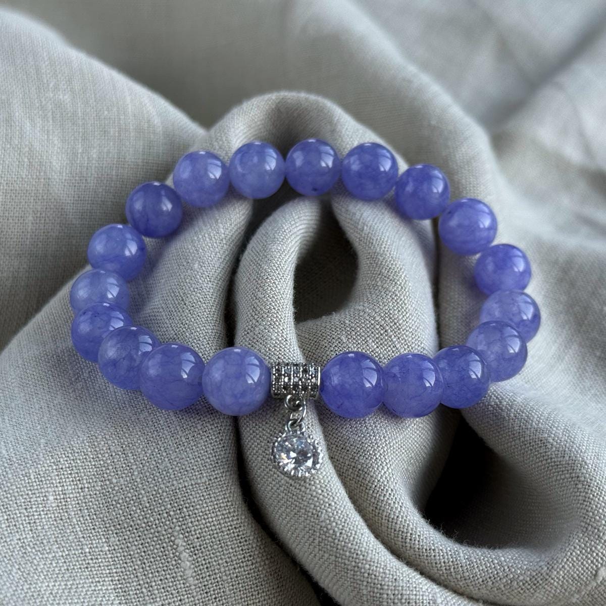 Elegant Lavender Jade beaded bracelet