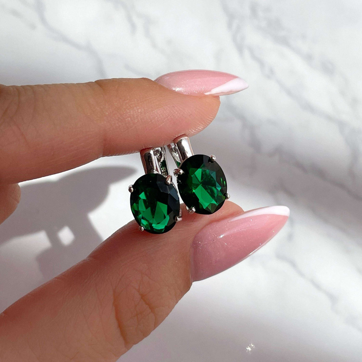 Emerald stud earrings