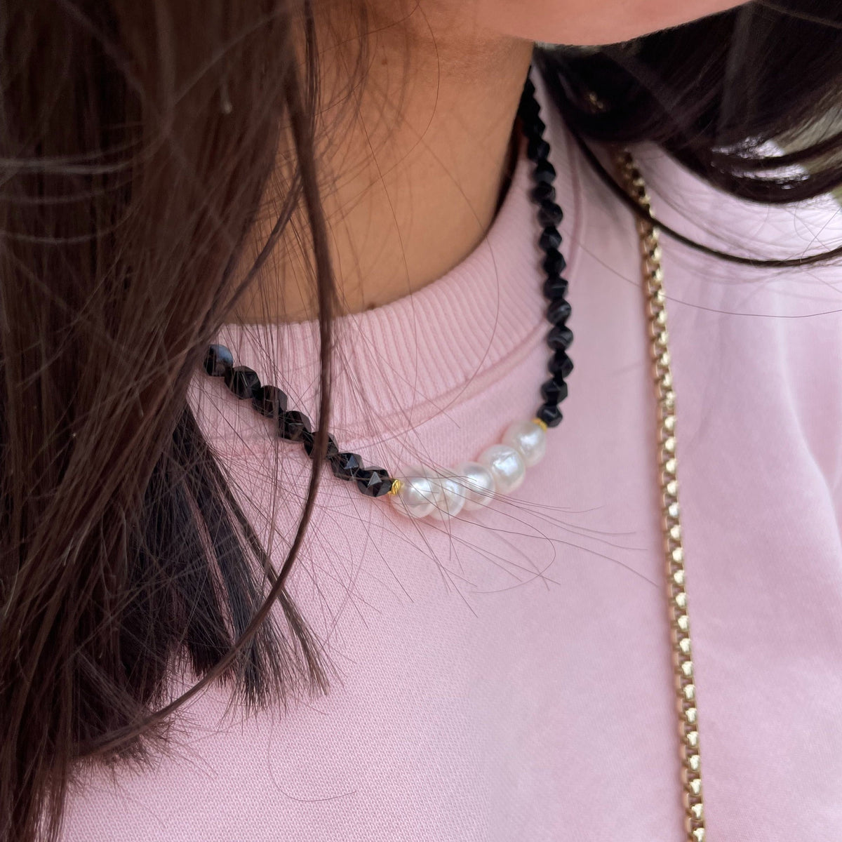 Black Agate & White Pearl Choker Necklace