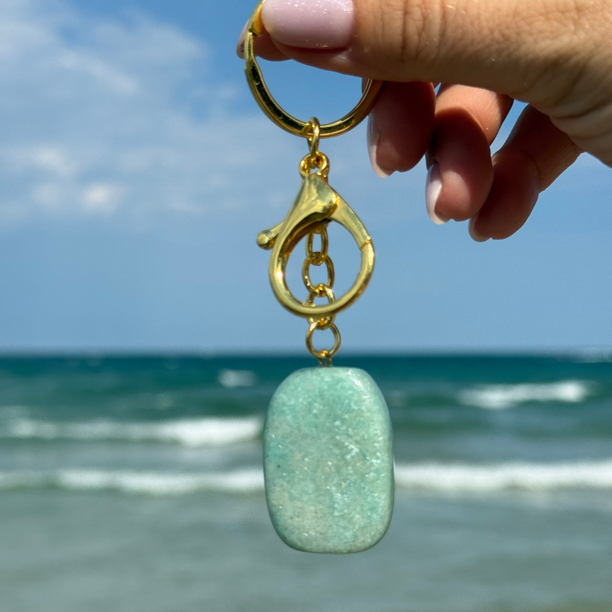 Natural Crystal Keychain, Large Tumbled Gemstone Keychain, Crystal Gift, Gold Keyring with Clasp