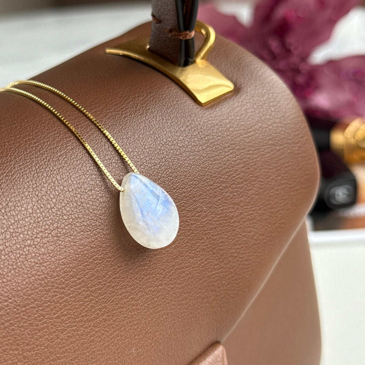 Rainbow Moonstone pendant Pear Shape 2cm x 2.5cm