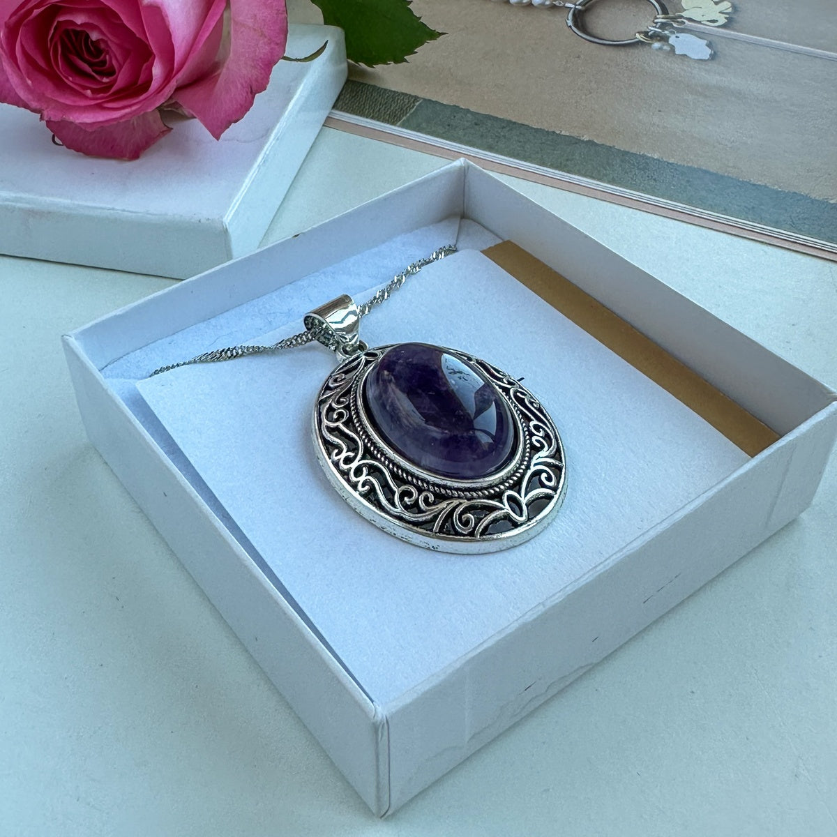 Vintage Floral Frame Gemstone Necklace | Natural Stone Pendant