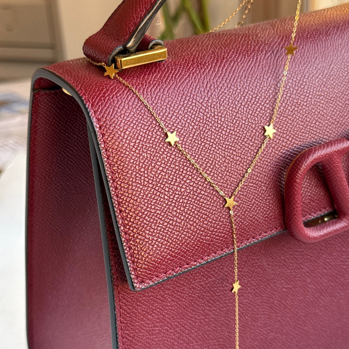 Delicate Tiny Stars Necklace