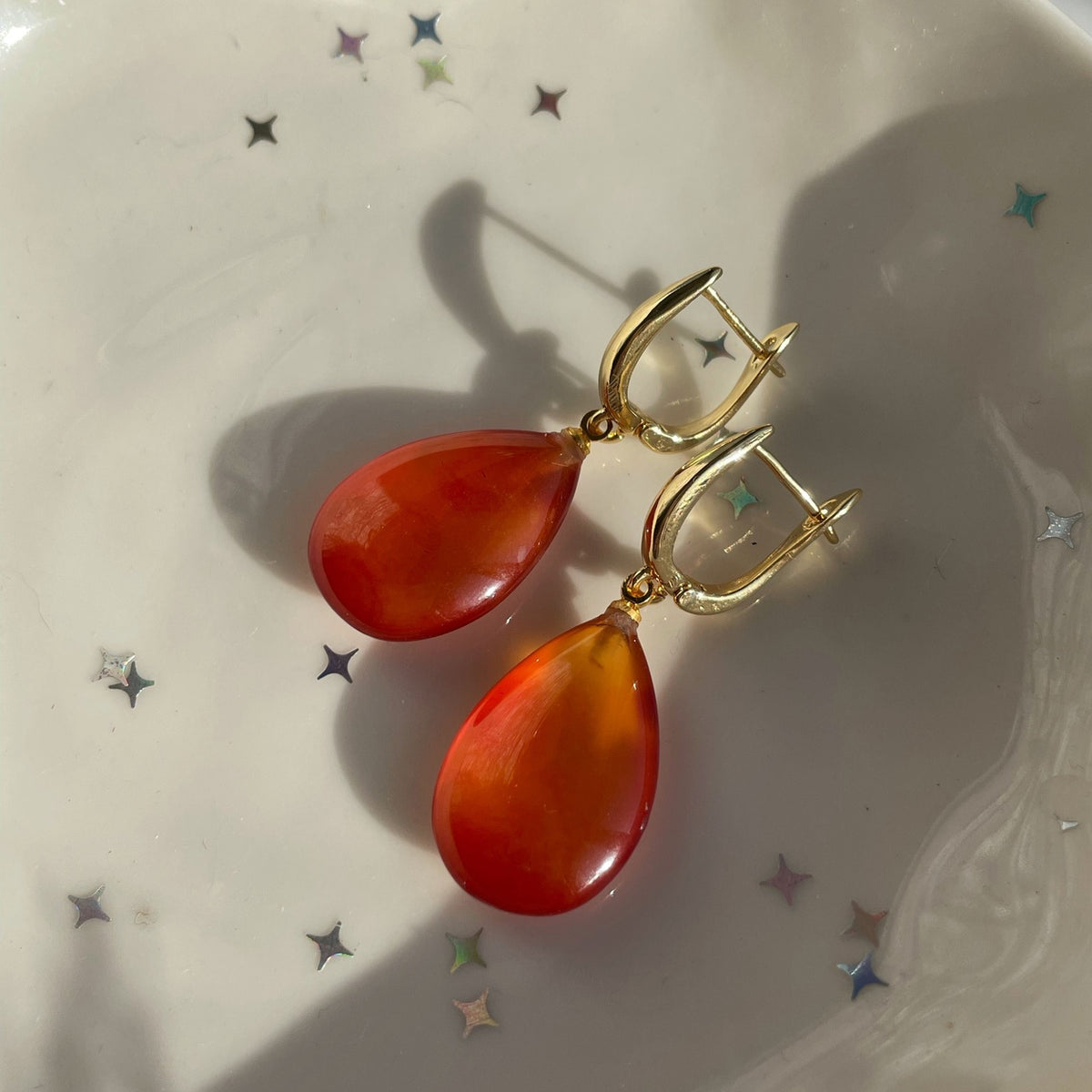 Carnelian drop earrings gold