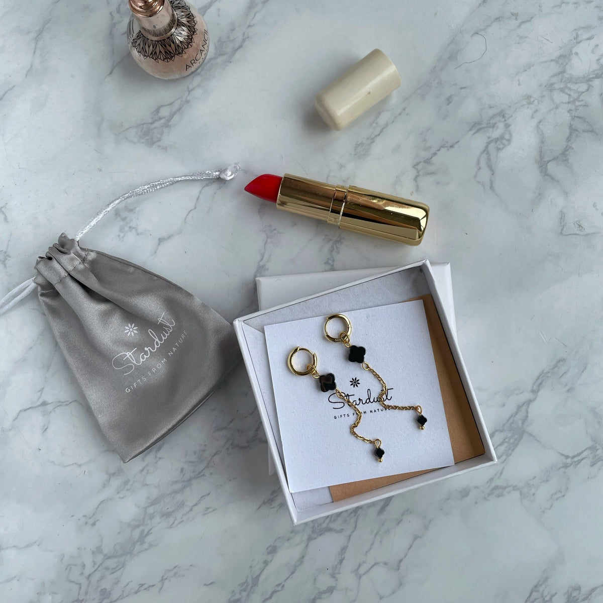Éclat d’Argent | Handmade Hematite Clover Earrings