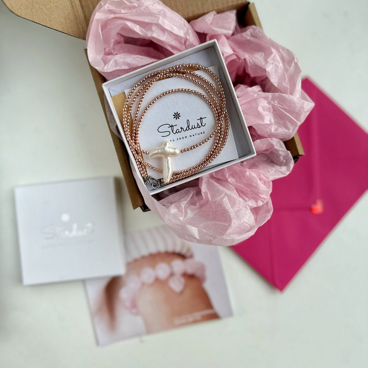 QUIET ELEGANCE | Natural Shell Cross Necklace – Rose Gold Hematite