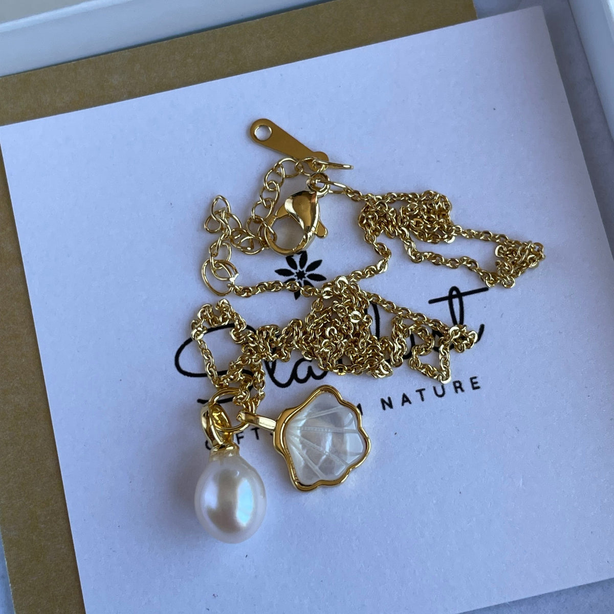 Elegant Island Shell Pendant Necklace | 18K Gold-Plated Sterling Silver | Boho Chic Summer Jewelry
