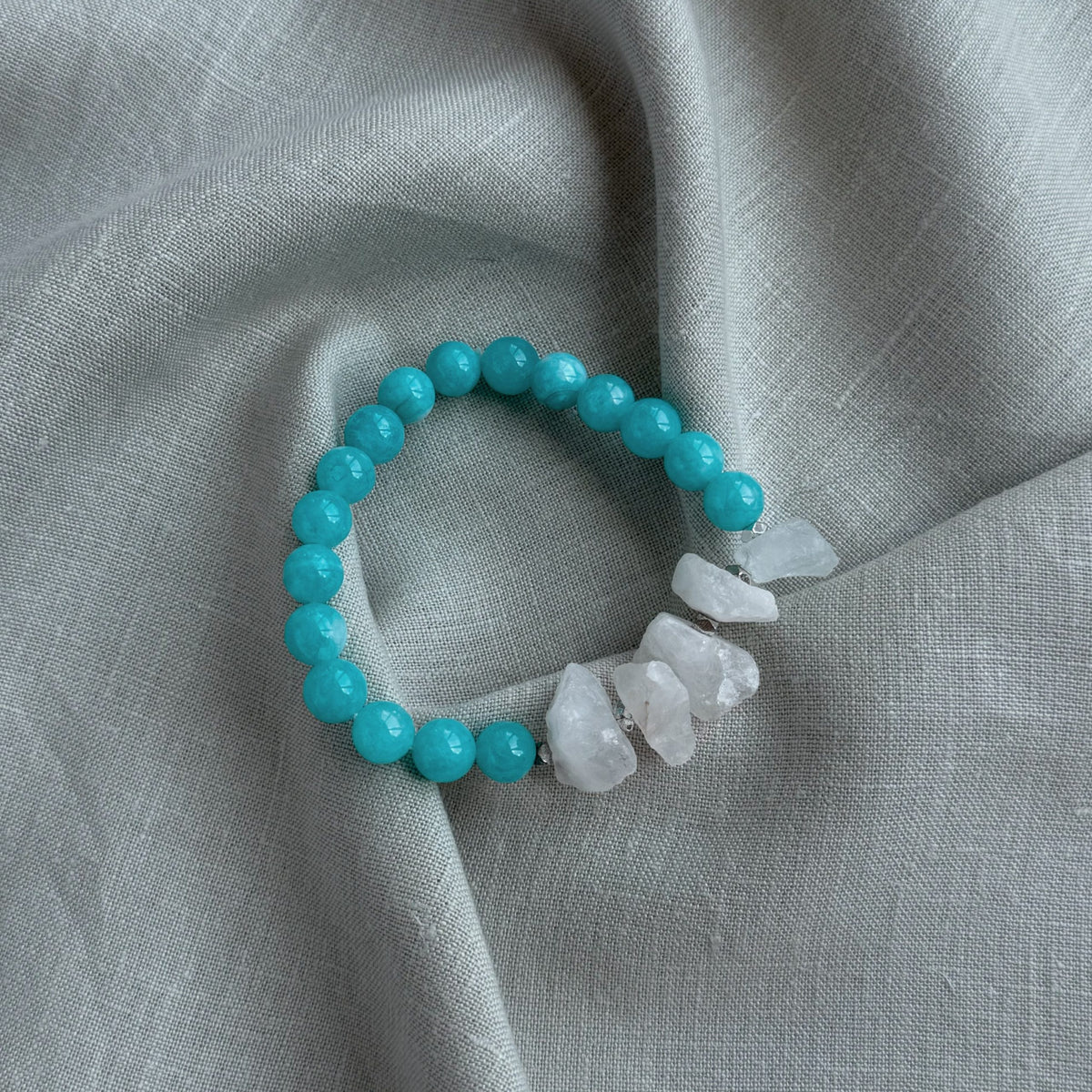 Blue Agate & Raw Clear Quartz Bracelet