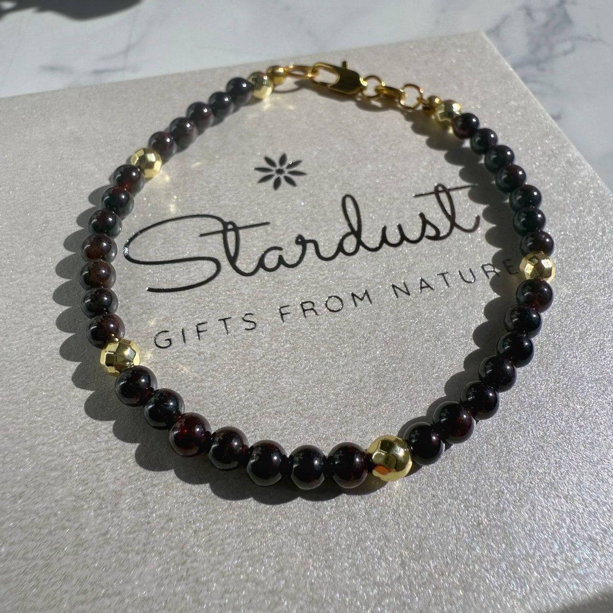 Skinny beaded Garnet bracelet with gold hematite 5mm