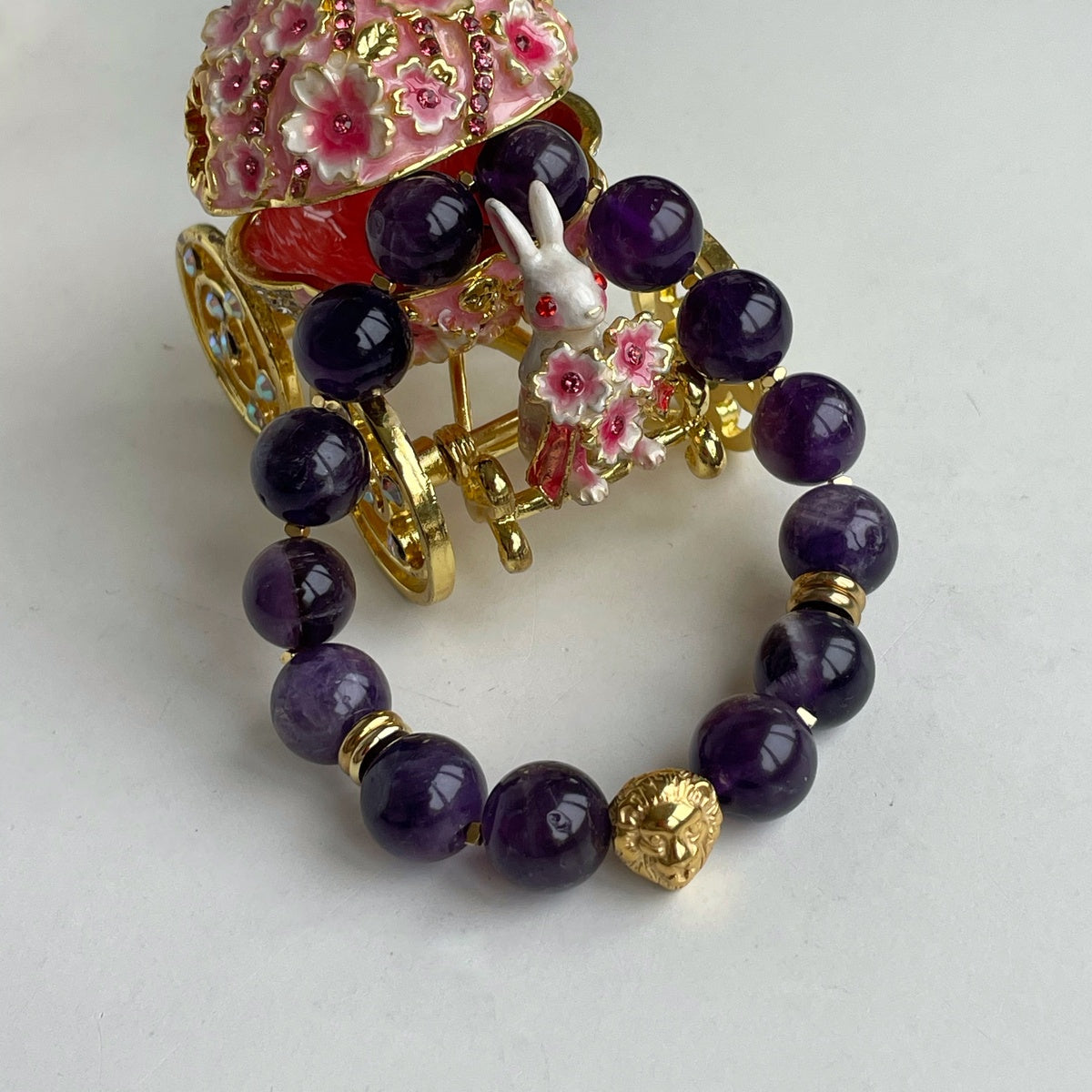 Luxury Amethyst Bracelet | 18K Gold-Plated Lion Head