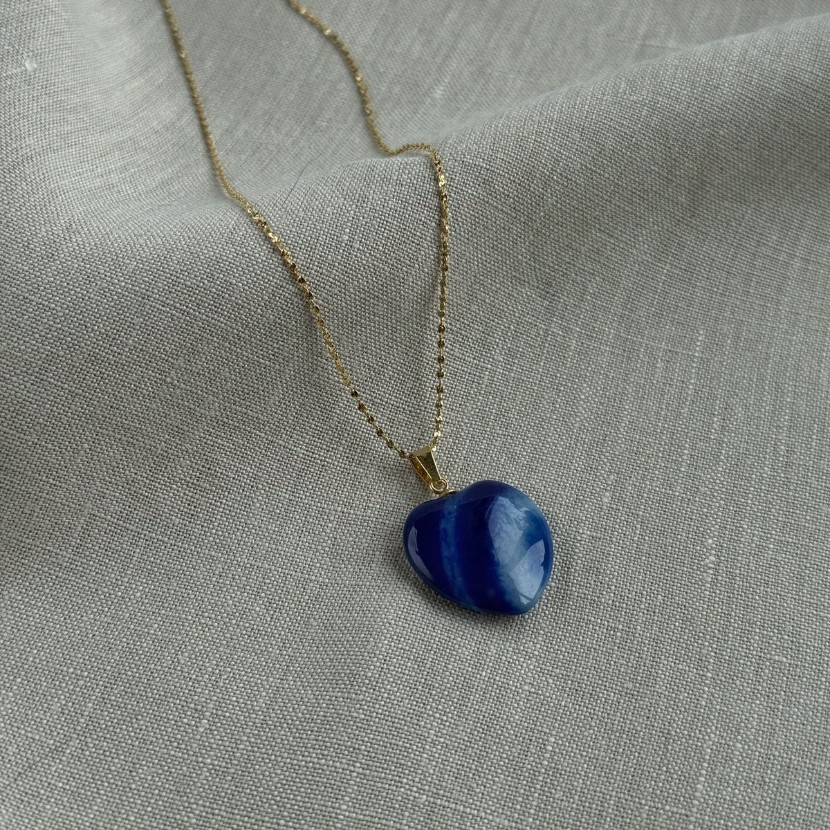 Natural Royal Blue Agate Heart Necklace | Gold