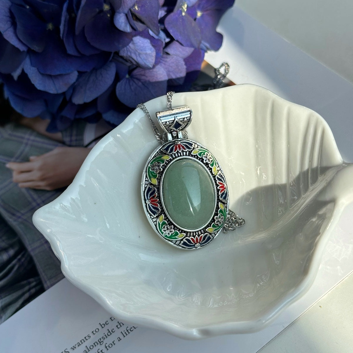 Vintage Floral Frame Gemstone Necklace | Natural Stone Pendant