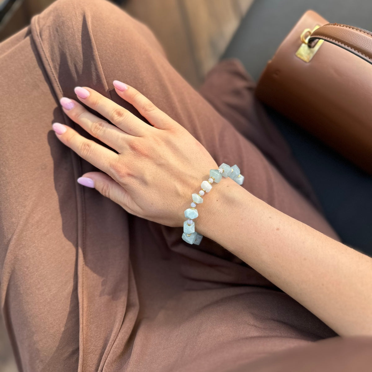 AQUA SERENITY | Faceted Aquamarine Bracelet with Gold Accents