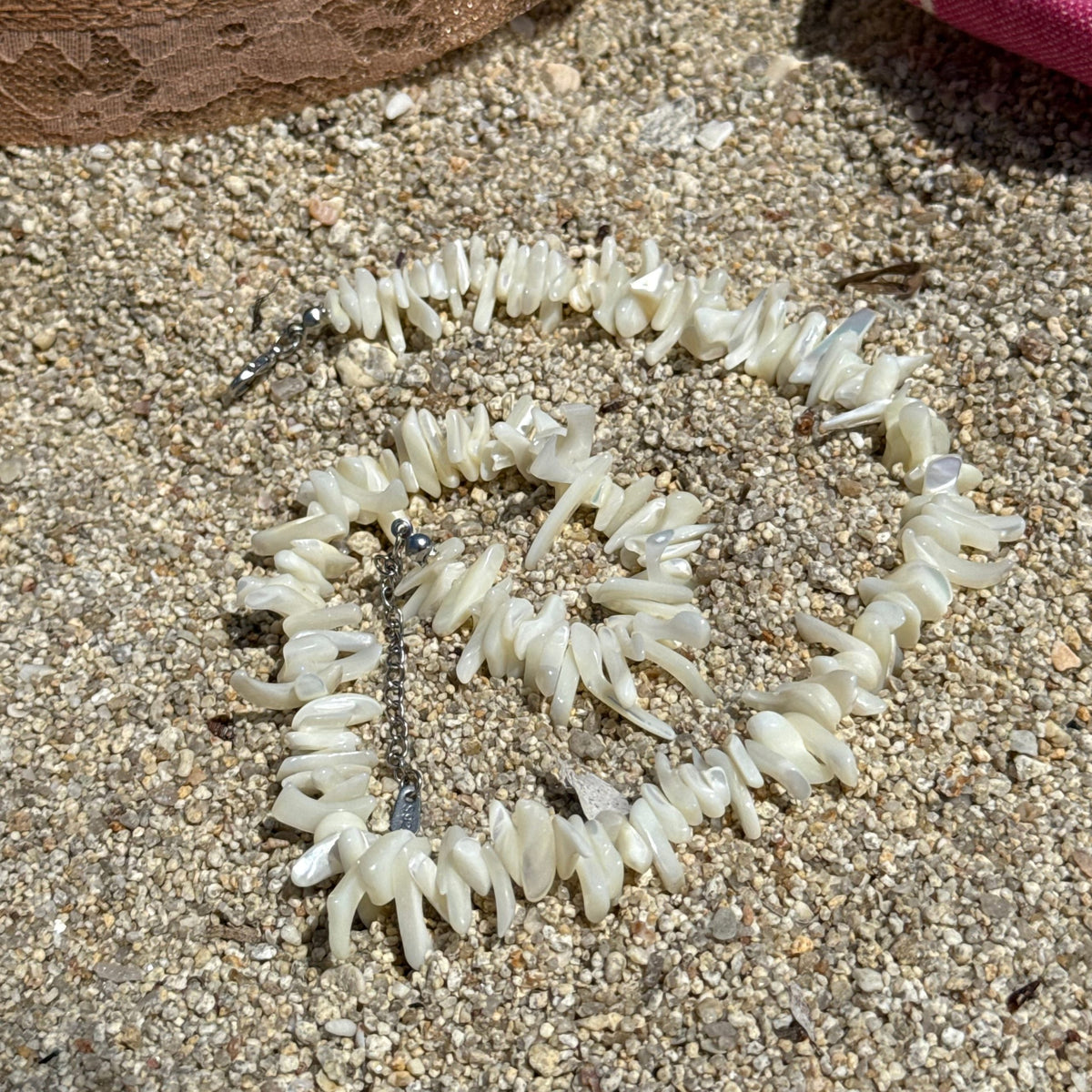 Mother of Pearl Choker Necklace, Natural Shell Choker