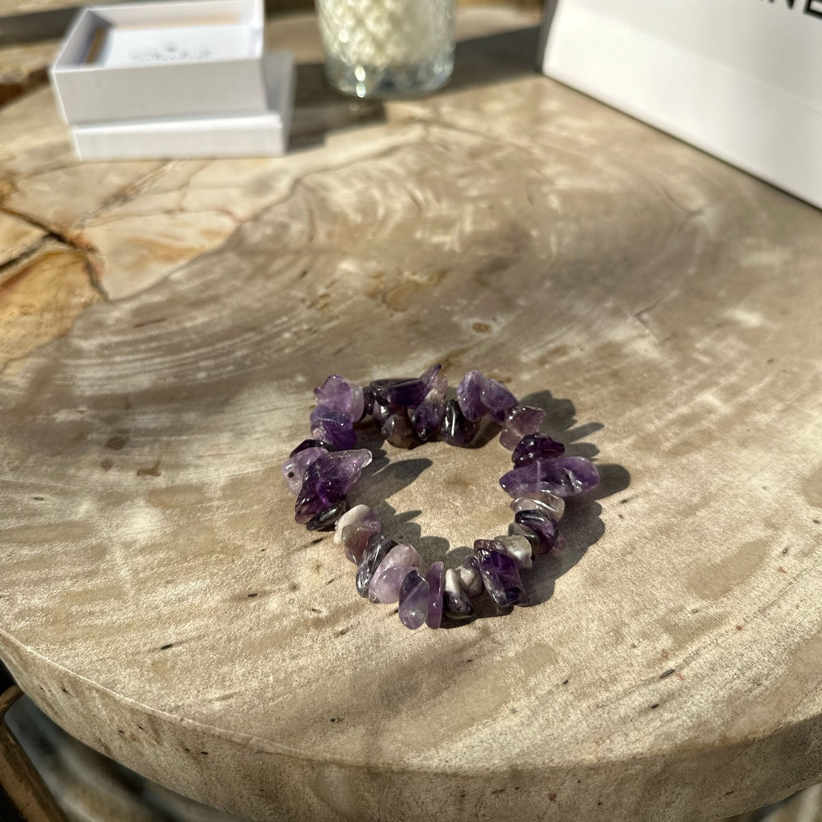 Mysterious Love | Natural Amethyst Tumbled Stone Bracelet