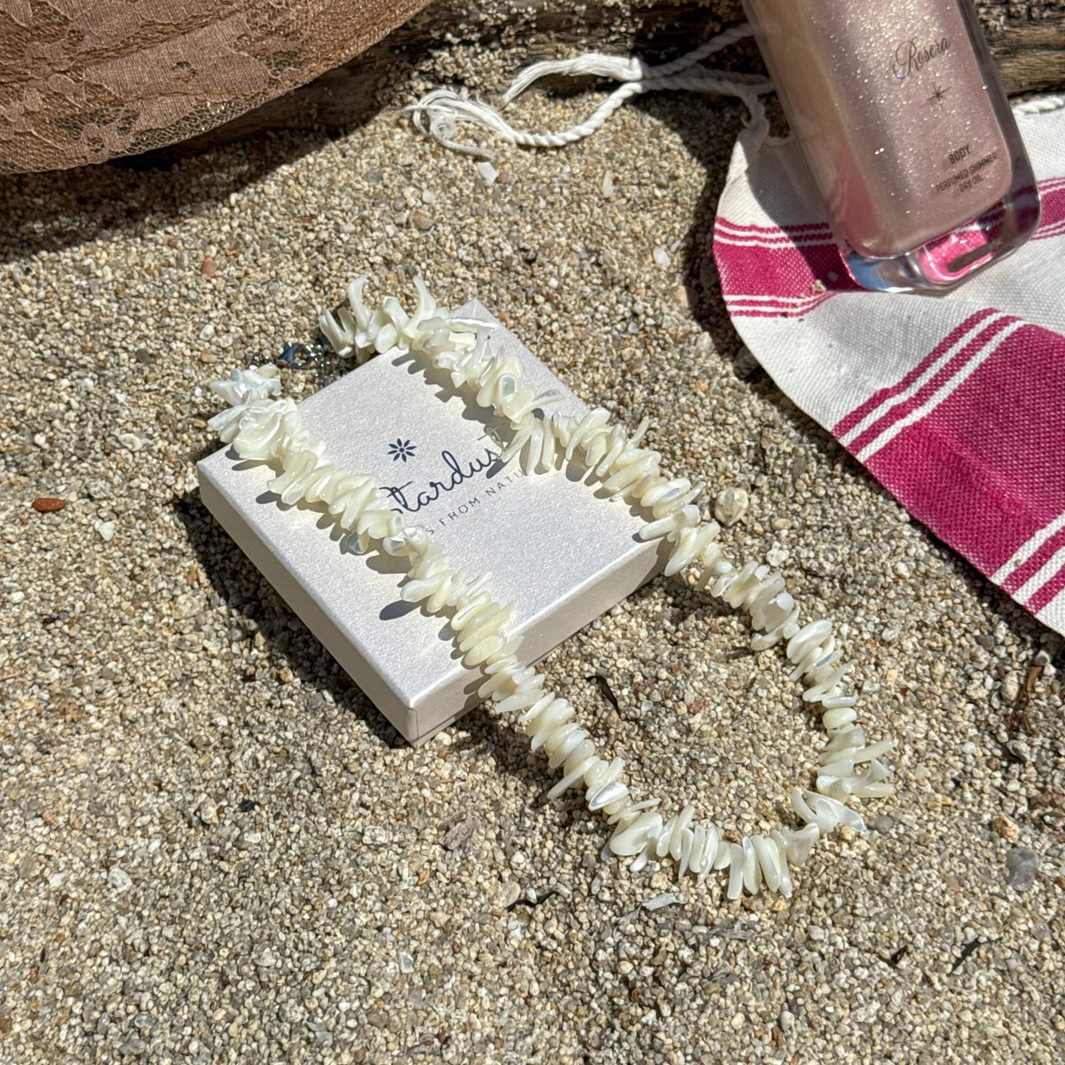 Mother of Pearl Choker Necklace, Natural Shell Choker