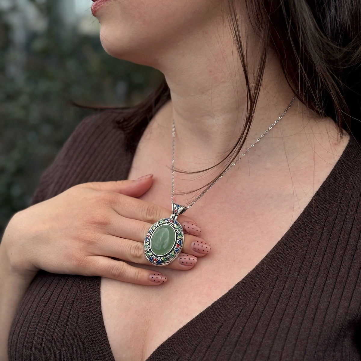 Vintage Floral Frame Gemstone Necklace | Natural Stone Pendant