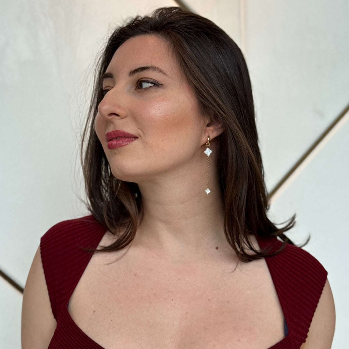 Éclat de Nacre | Handmade Mother of Pearl Clover Earrings