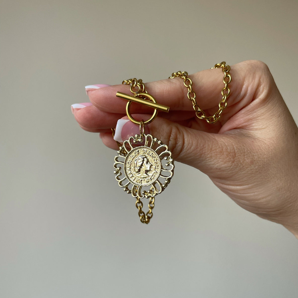Goddess Antique Gold Coin Necklace | 18K Gold Plated