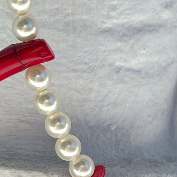 Red coral and pearl necklace